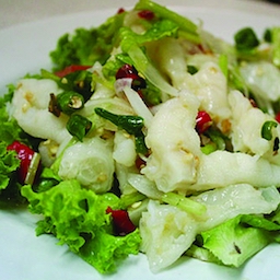 Spicy Chicken Legs Salad